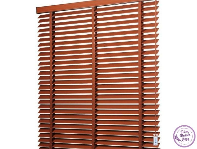 Rèm Sáo Gỗ Tự Động Chất Lượng, Giá Rẻ Tại Rèm Thành Công 2 Rèm sáo gỗ tự động trong phòng khách